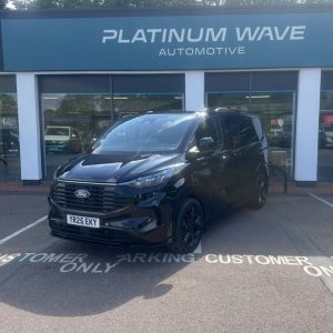 2025 / FORD TRANSIT CUSTOM FACTORY SPEC DCIV / SWB/ LIMITED/ AGATE BLACK / PWA - EKY