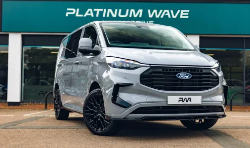 2025 / FORD TRANSIT CUSTOM FACTORY SPEC DCIV / SWB / GREY MATTER / PWA – ELC