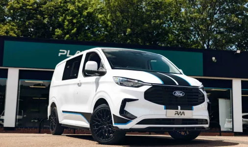 2025 / FORD TRANSIT CUSTOM FACTORY SPEC DCIV / SWB / LIMITED / FROZEN WHITE / PWA – DZY