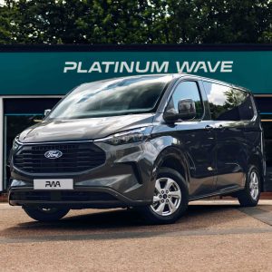 BRAND NEW / UNREGISTERED / FORD TRANSIT CUSTOM DCIV / SWB / MAGNETIC / PWA - ELU