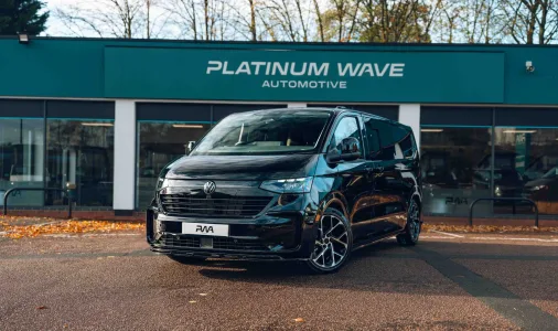 Volkswagen T7 Kombi New 2025 4Motion Long Wheel Base Black PWA – FHZ