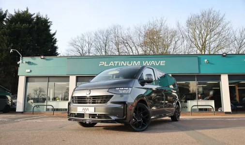 Volkswagen T7 4motion Factory Kombi New LWB 2025 Graphite Grey PWA- XYX