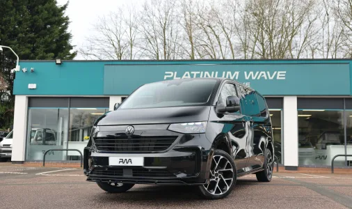 Volkswagen T7 Commerce Pro 4Motion Factory Kombi New SWB 2025  Midnight Black- FGM