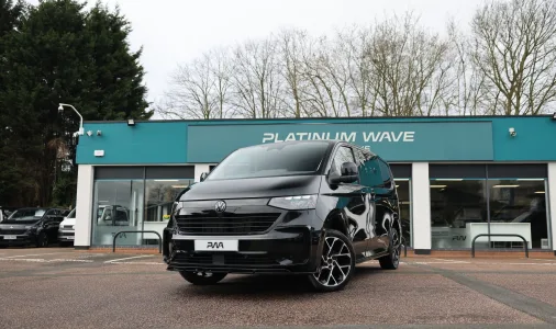 Volkswagen T7 4motion Factory Kombi New SWB 2025  Midnight Black- FGM