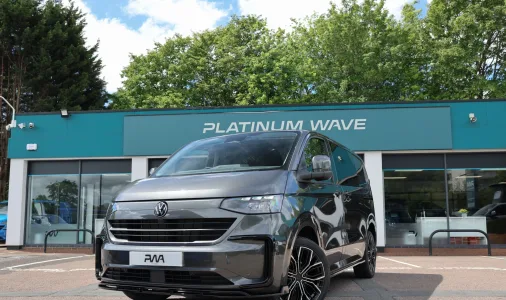 Volkswagen T7 Kombi New SWB 2025 Graphite Dust Metal- PWA-  ZZN