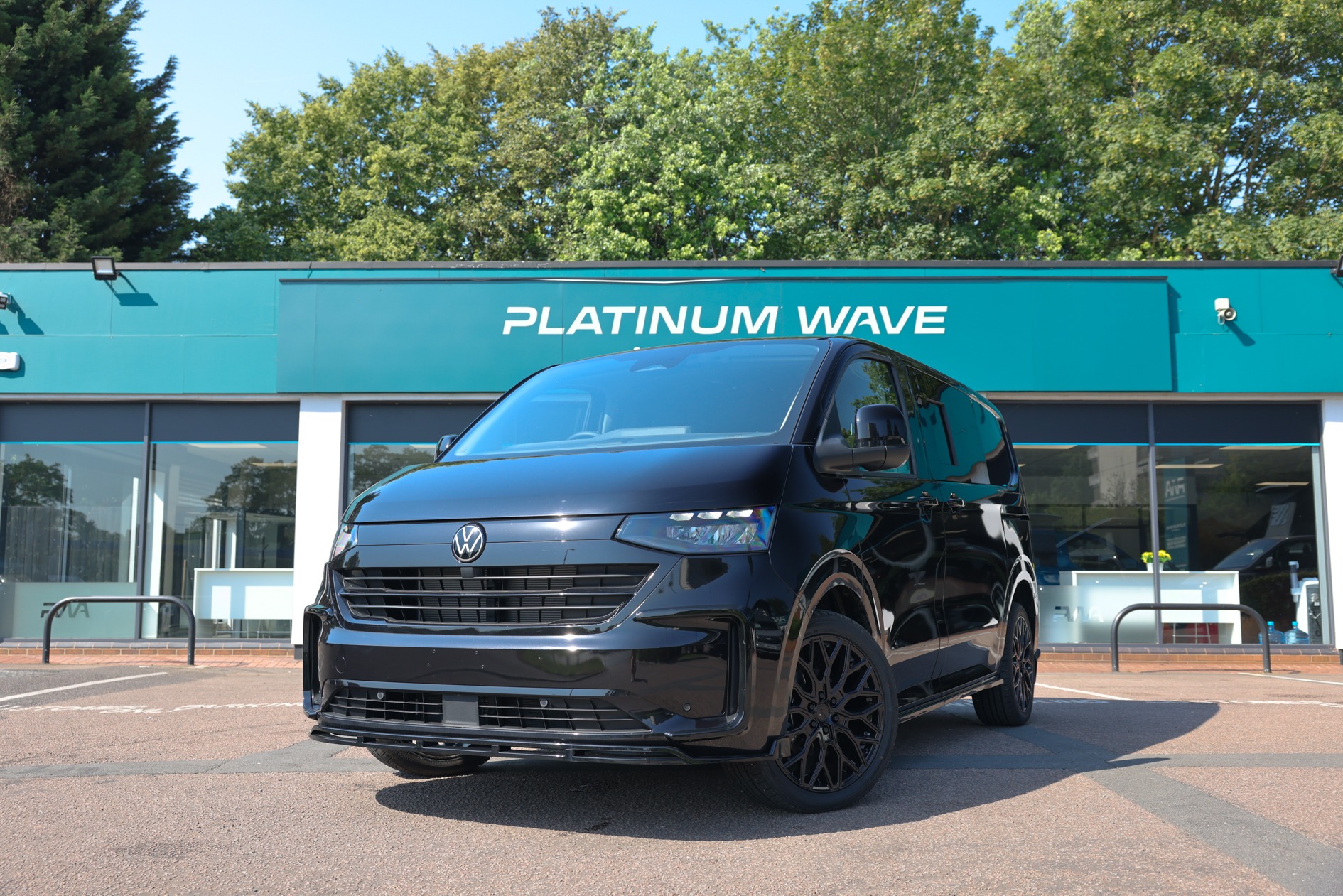 Volkswagen T7 Kombi New SWB 2025 Midnight Black- 8380