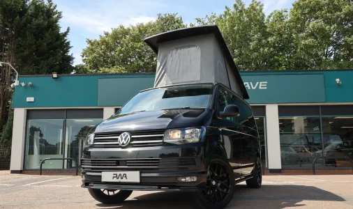 Volkswagen T6  2.0 SWB 2019 Black PWA- EON