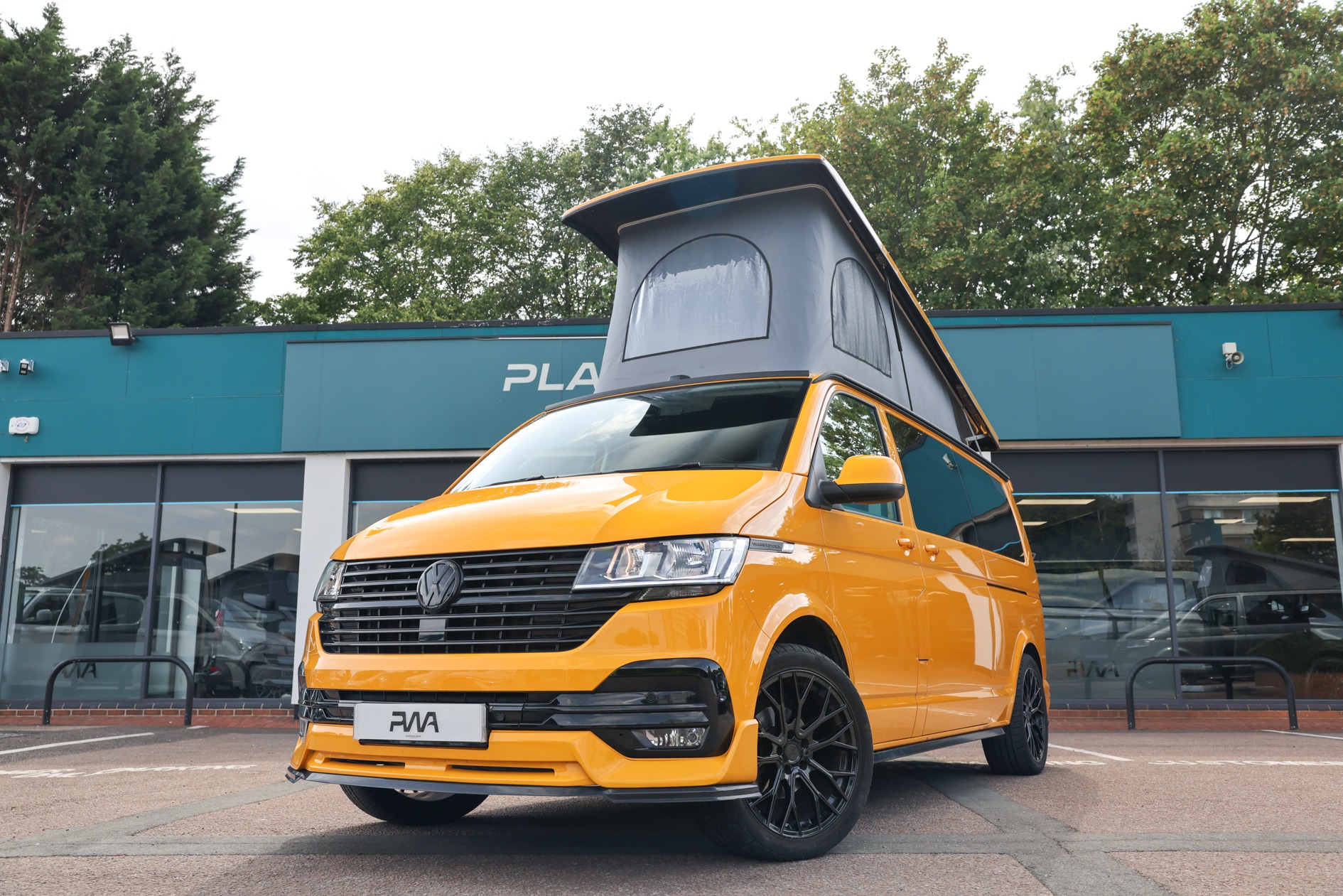 Volkswagen T6.1 Campervan LWB 2023 Chrome Yellow PWA- HMC